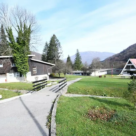 Herberg Np Sutjeska Paviljon A *
