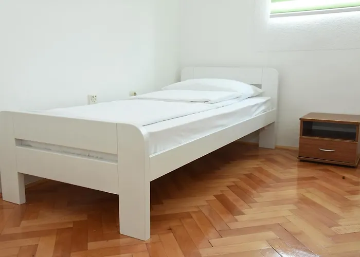 Np Sutjeska Paviljon A